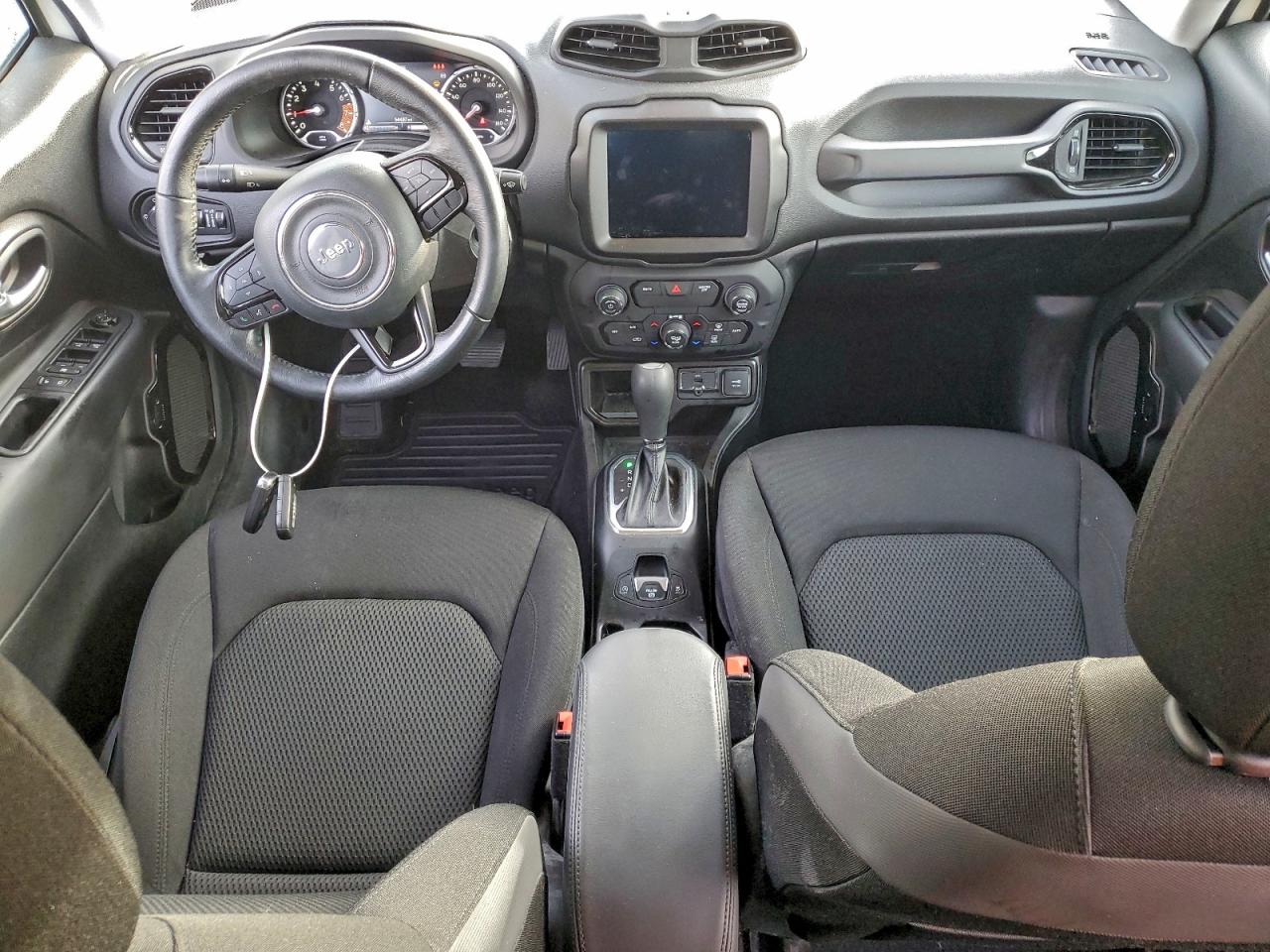 2019 JEEP RENEGADE LATITUDE photo 15