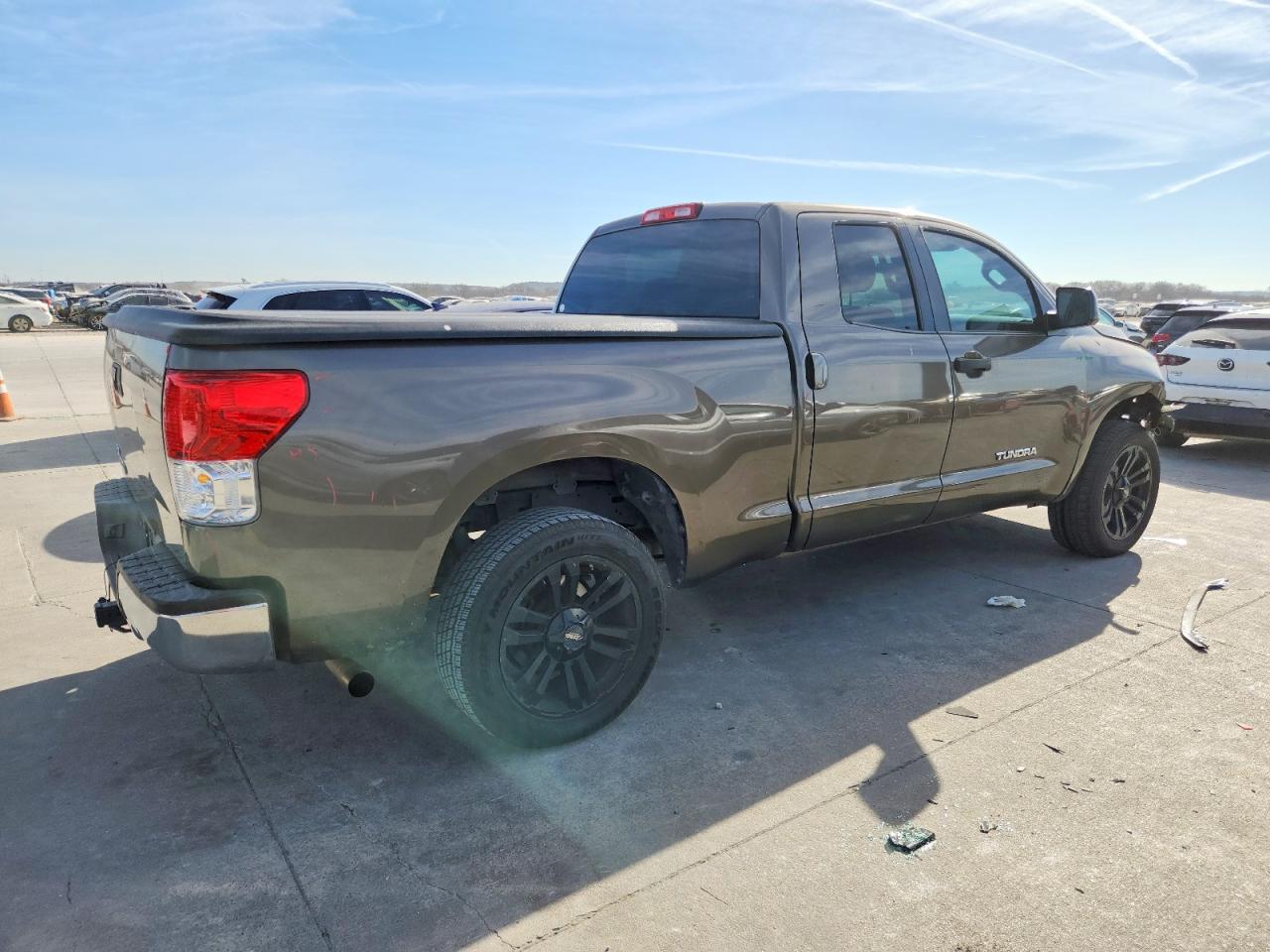 2010 TOYOTA TUNDRA DOUBLE CAB SR5 photo 5