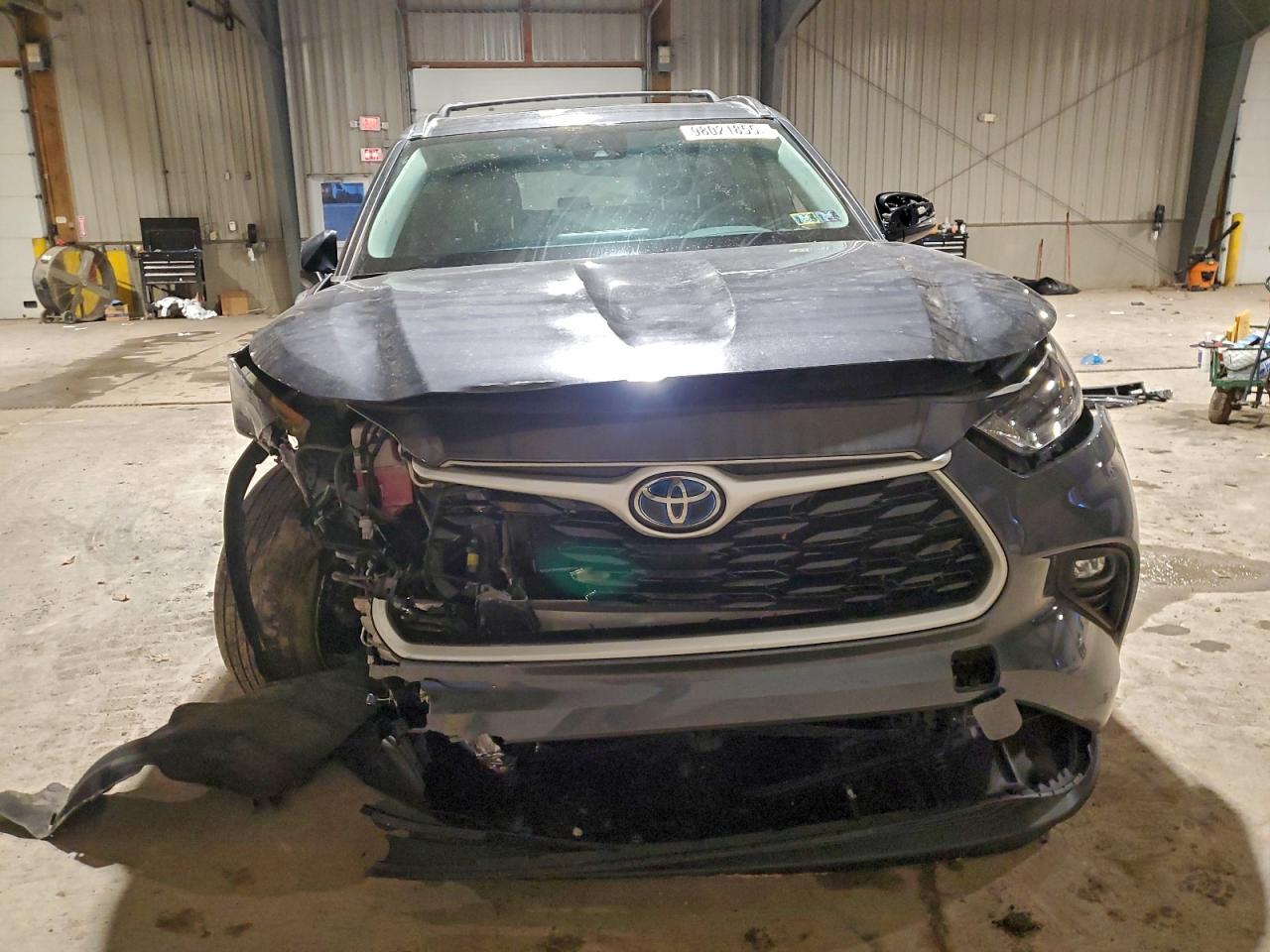 2021 TOYOTA HIGHLANDER HYBRID XLE photo 5