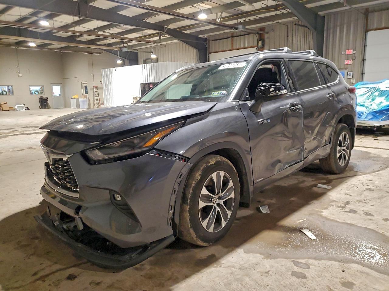 2021 TOYOTA HIGHLANDER