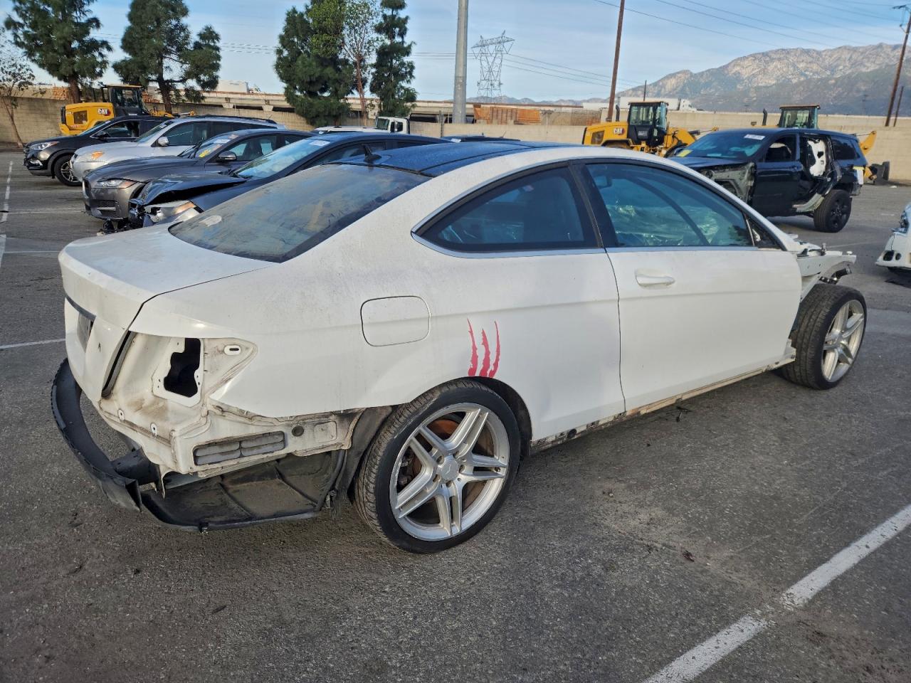 2013 MERCEDES-BENZ C 250 photo 3