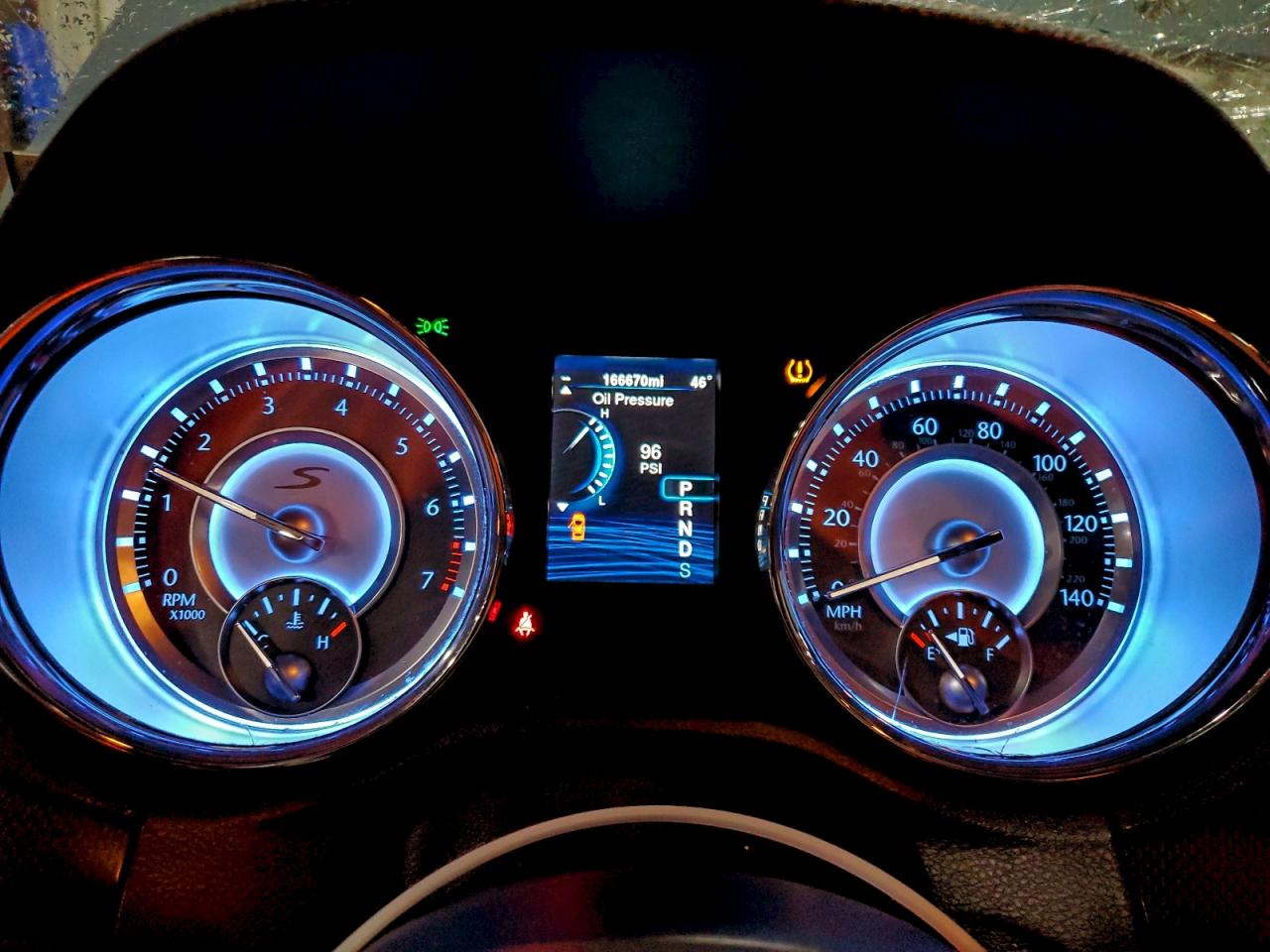 2014 CHRYSLER 300 S photo 17