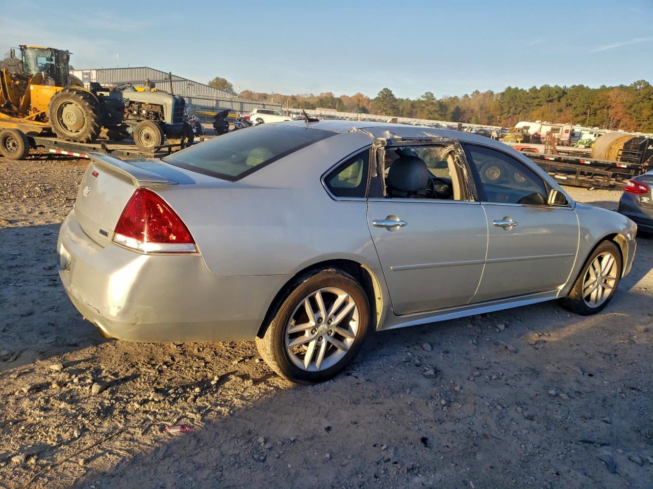 2013 CHEVROLET IMPALA LTZ photo 3