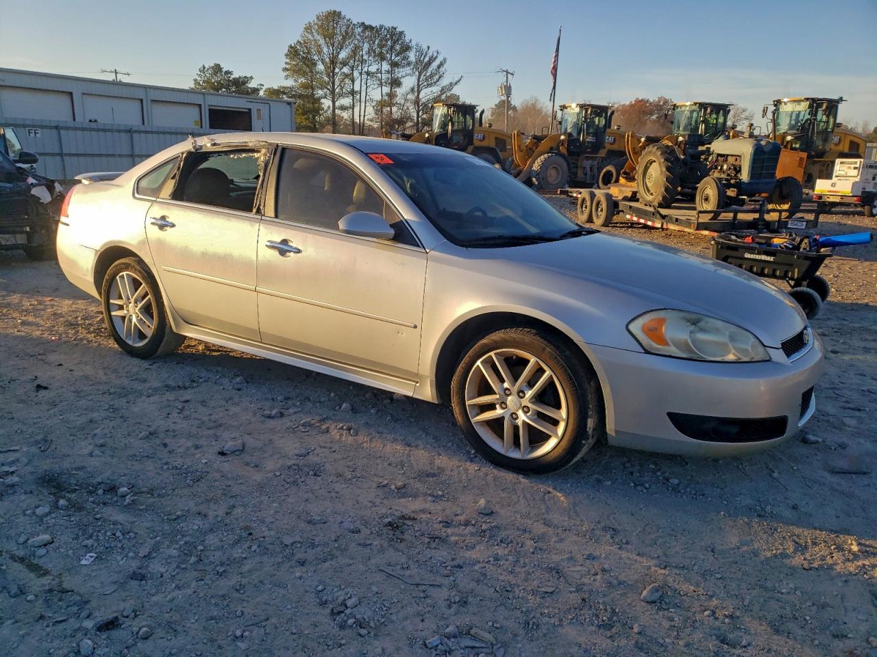 2013 CHEVROLET IMPALA LTZ photo 4