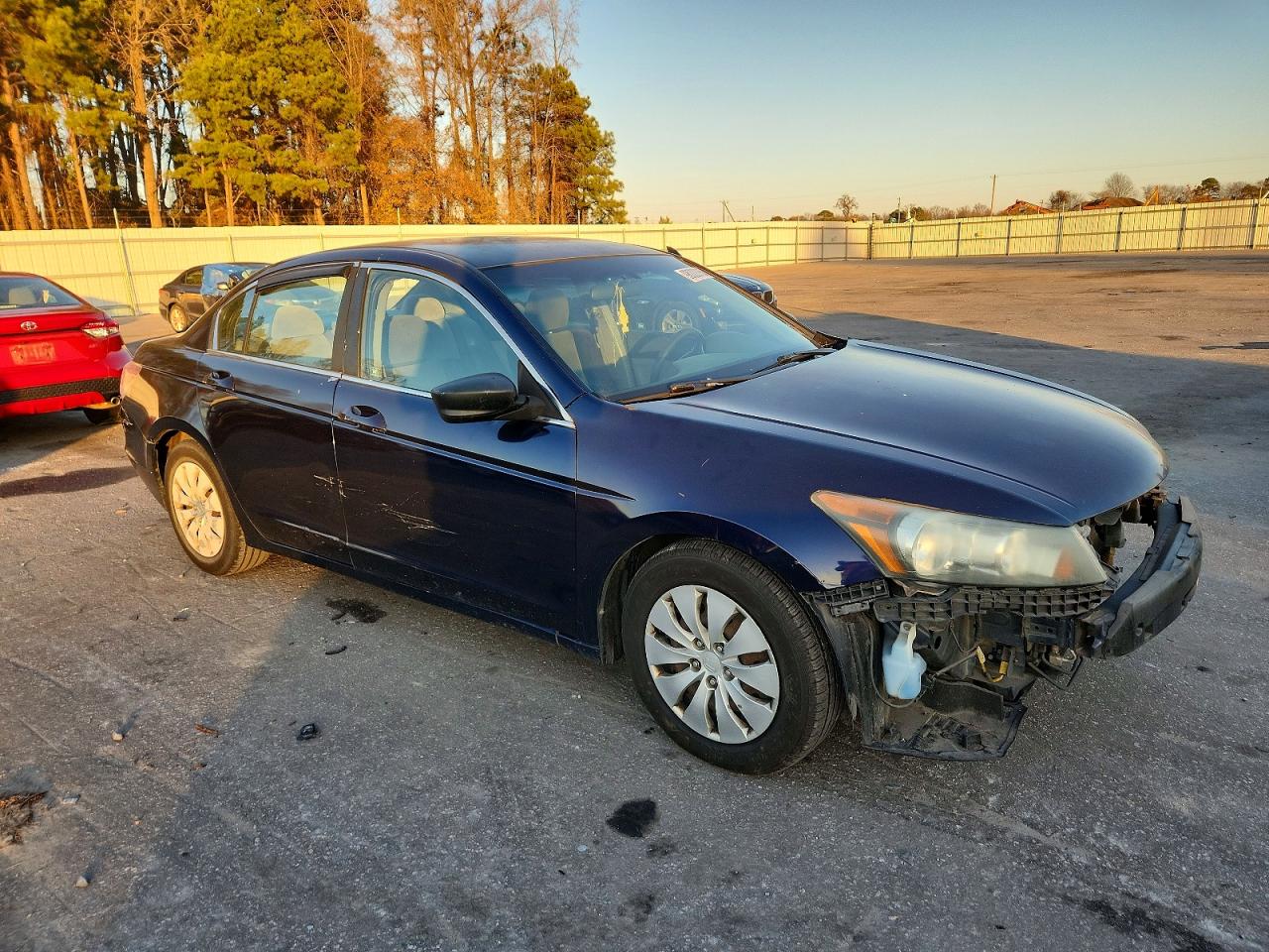 2010 HONDA ACCORD LX photo 4