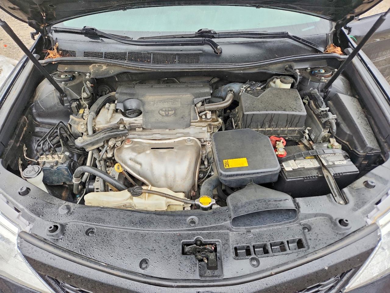 2014 TOYOTA CAMRY L photo 21