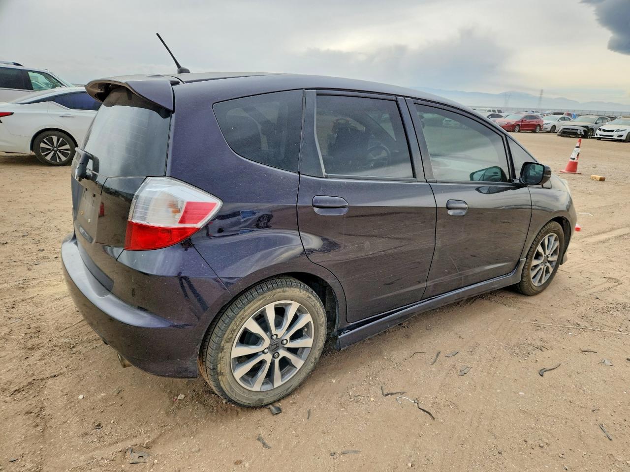 2013 HONDA FIT SPORT photo 3