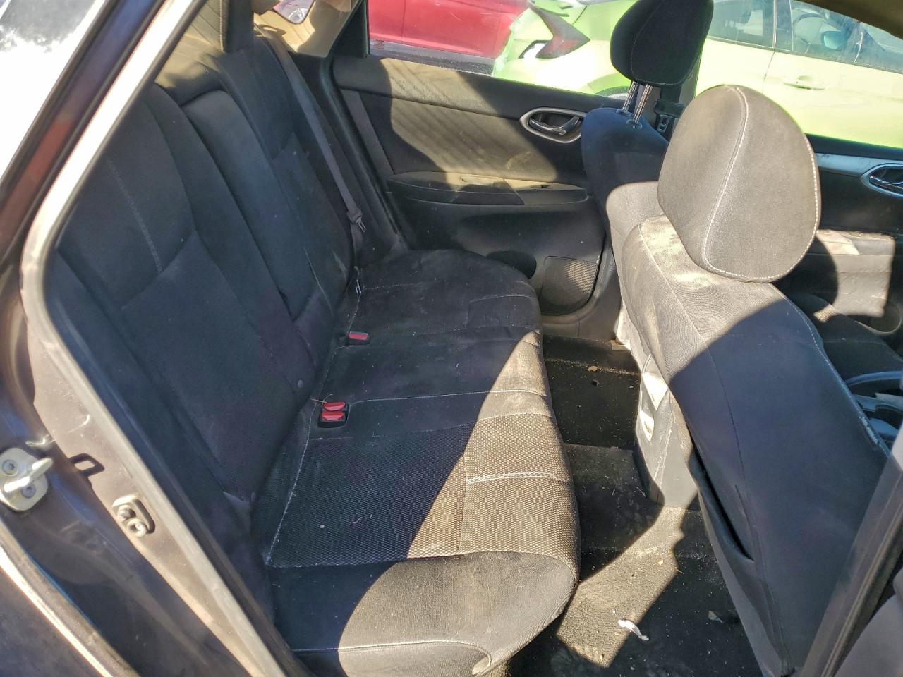2014 NISSAN SENTRA S photo 10