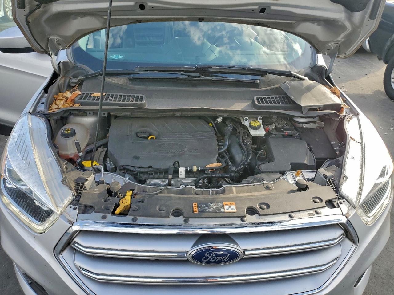 2017 FORD ESCAPE SE photo 12