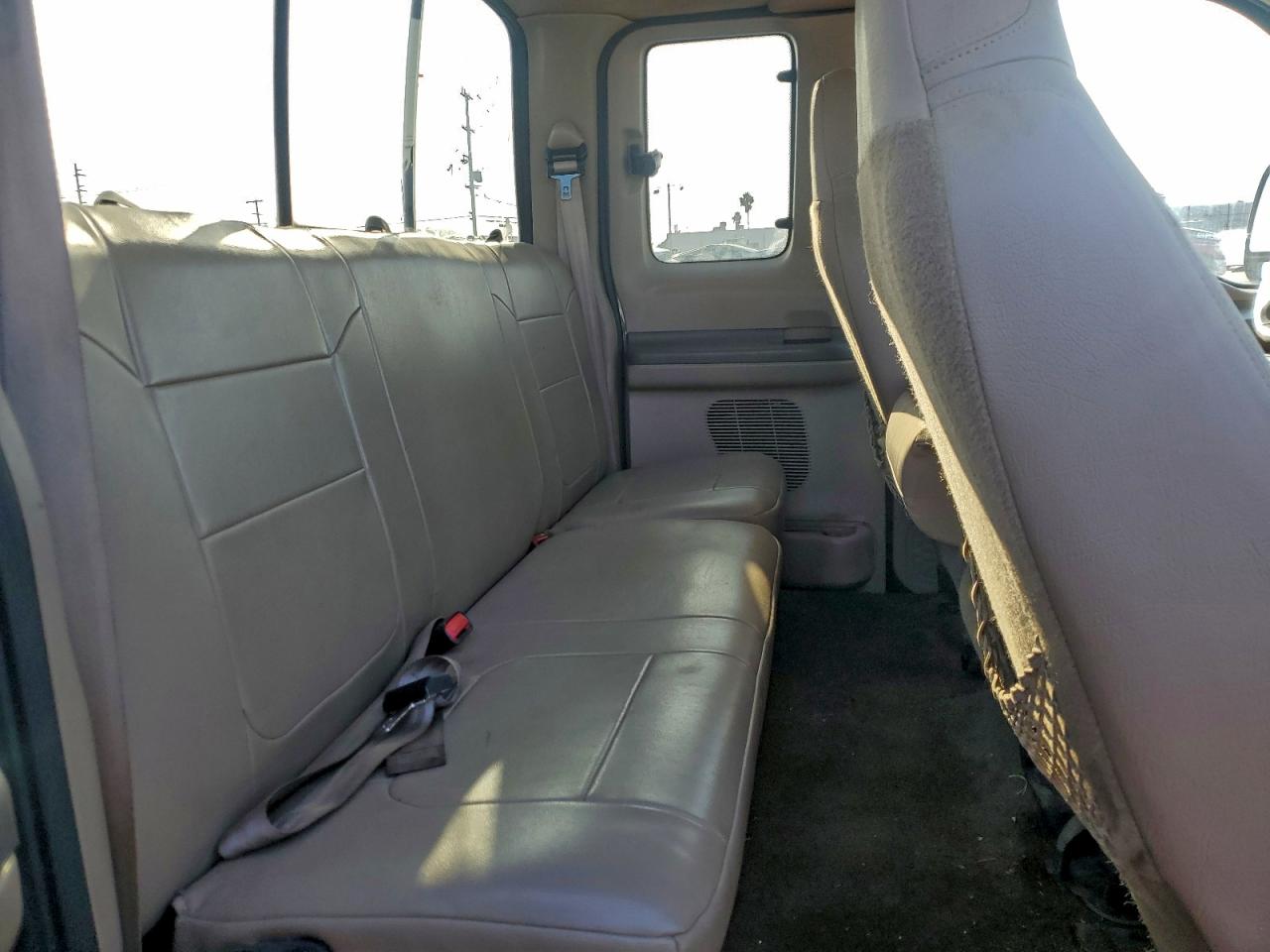 2004 FORD F250 SUPER DUTY photo 10