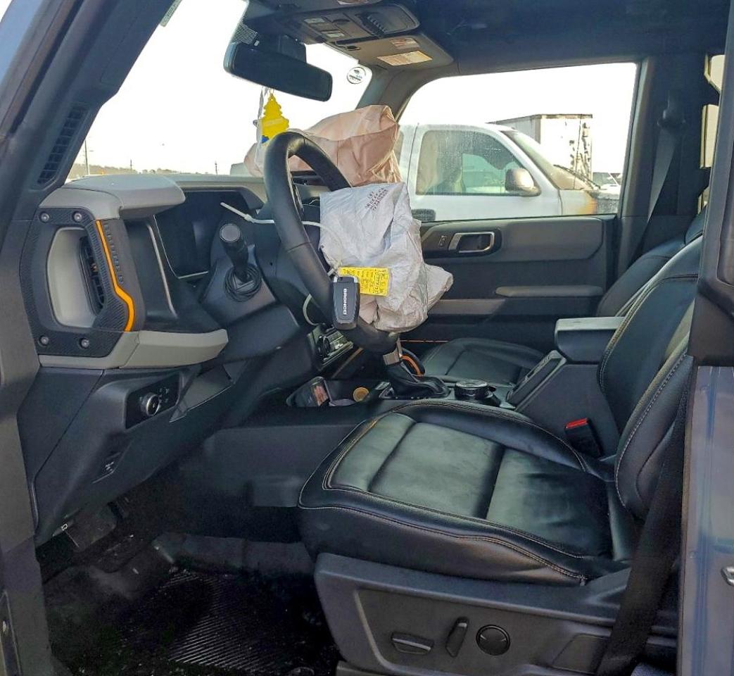 2023 FORD BRONCO BASE photo 7