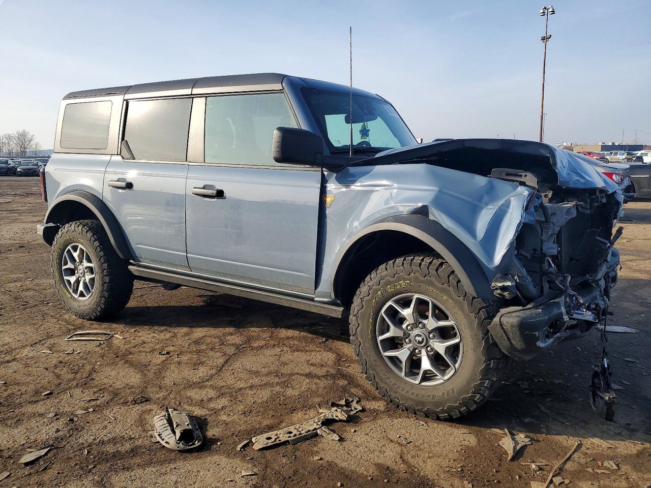 2023 FORD BRONCO BASE photo 4