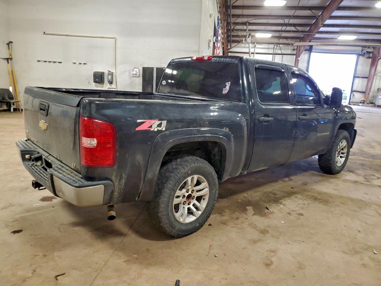 2010 CHEVROLET SILVERADO K1500 LT photo 5