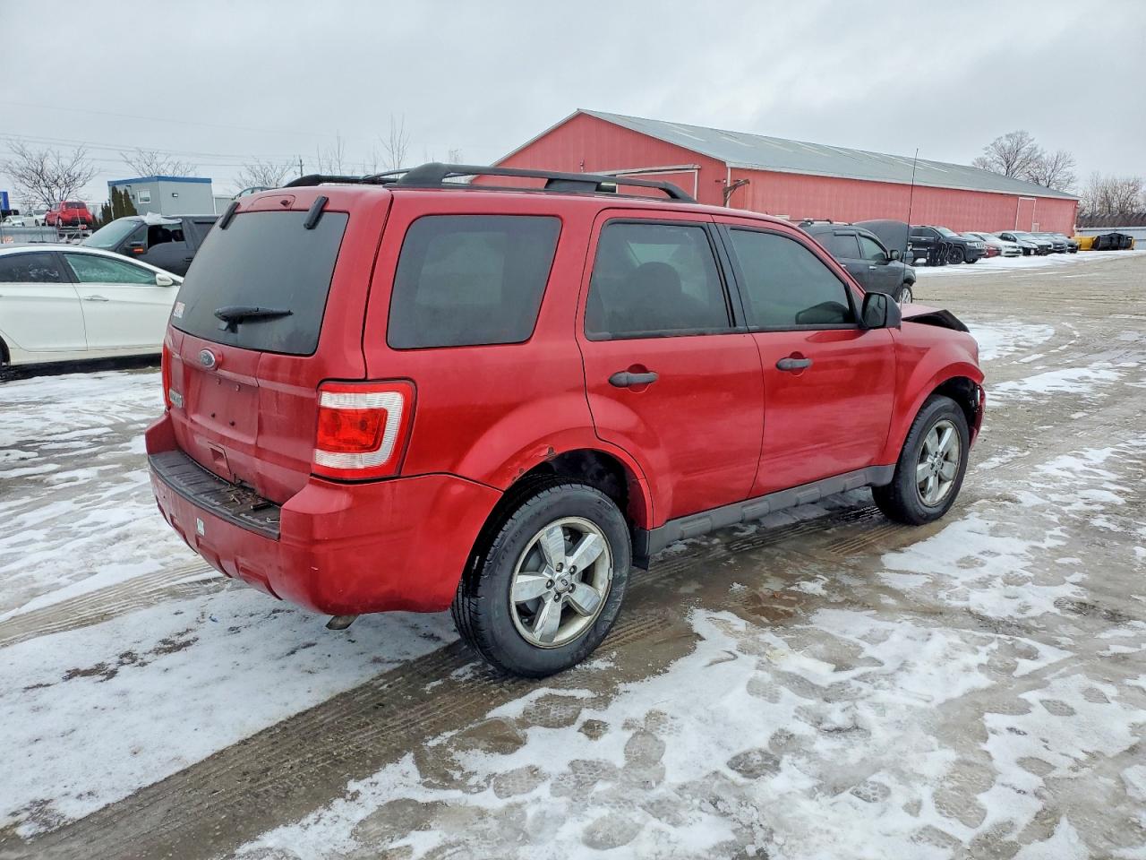 2011 FORD ESCAPE XLT photo 3