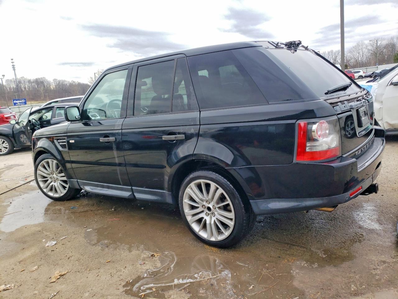 2010 LAND ROVER RANGE ROVER SPORT LUX photo 2