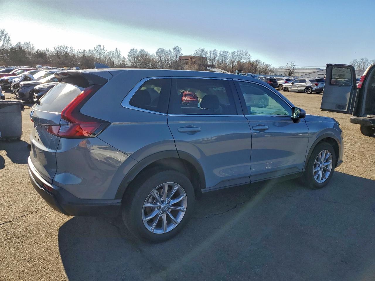 2025 HONDA CR-V EXL photo 3