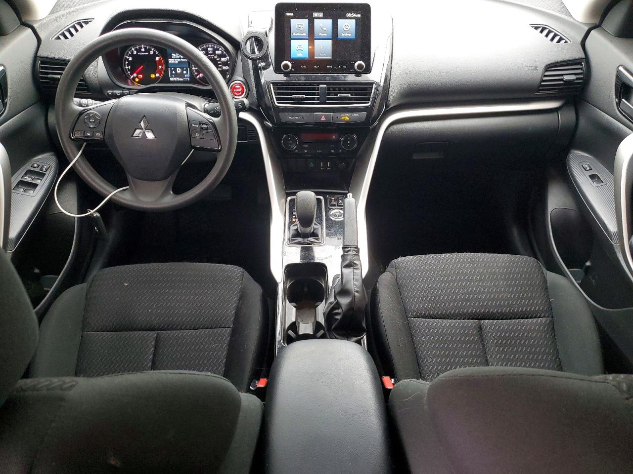 2024 MITSUBISHI ECLIPSE CROSS LE photo 8