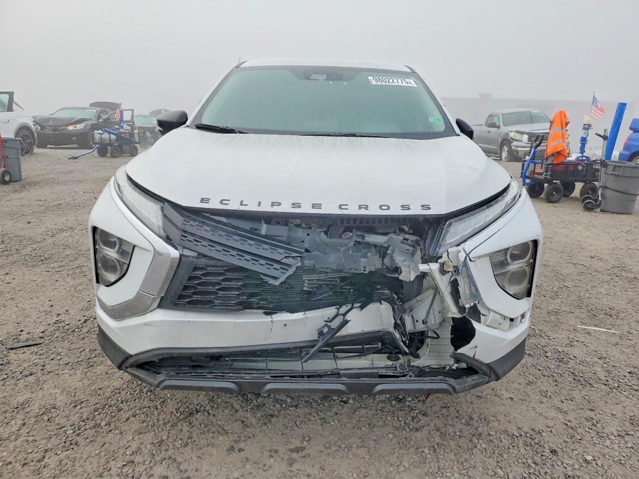 2024 MITSUBISHI ECLIPSE CROSS LE photo 5