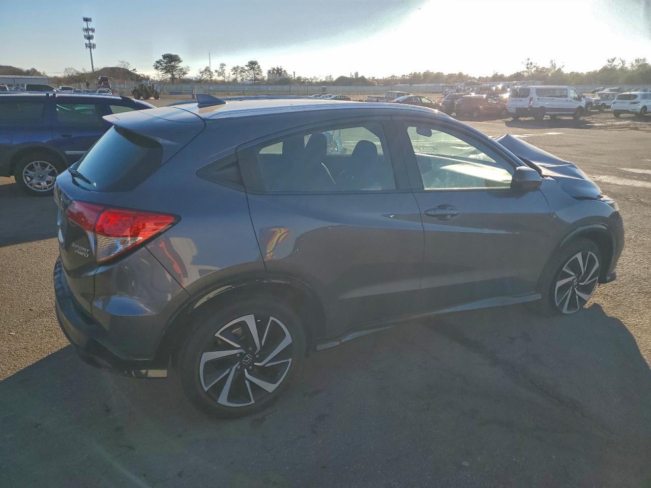 2019 HONDA HR-V SPORT photo 3