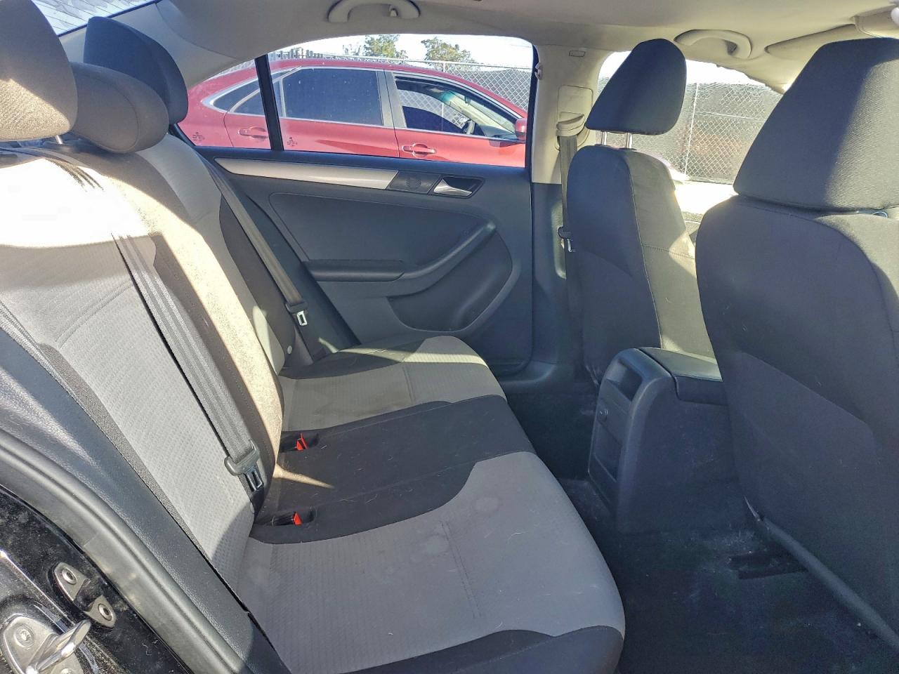 2018 VOLKSWAGEN JETTA S photo 10