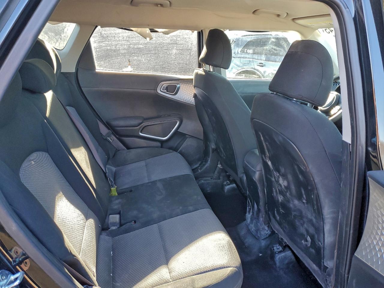 2024 KIA SOUL LX photo 11