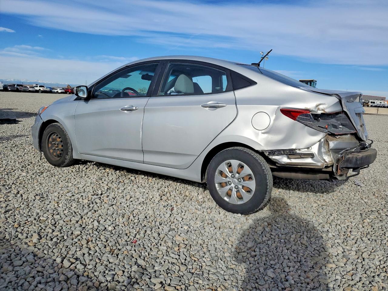 2015 HYUNDAI ACCENT GLS photo 3