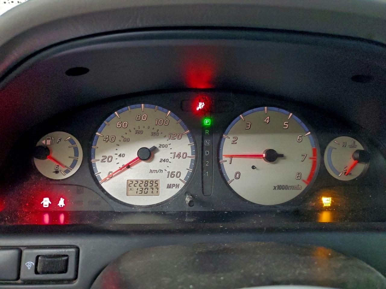 2001 NISSAN MAXIMA GXE photo 8