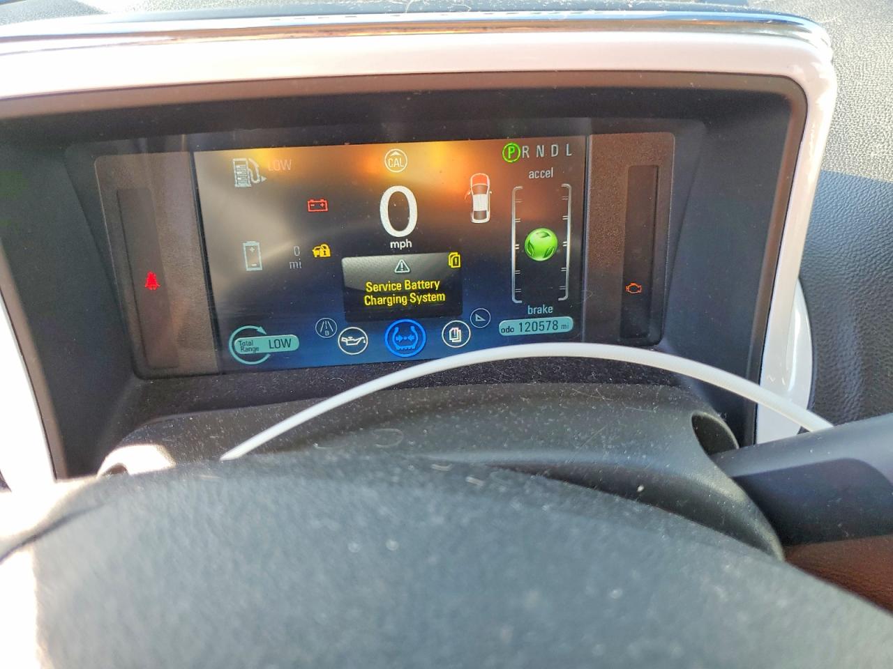 2015 CHEVROLET VOLT photo 17