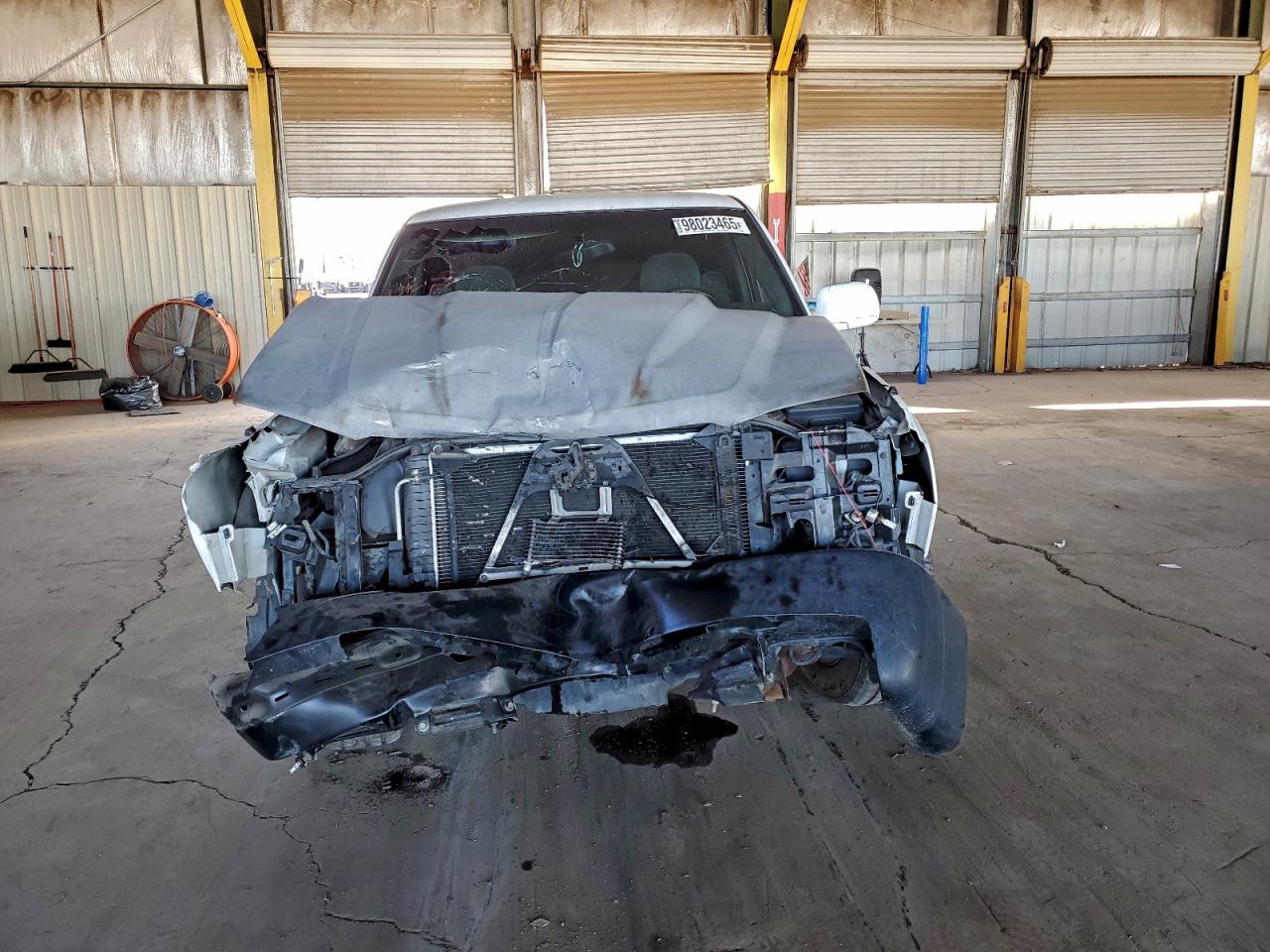 2004 CHEVROLET SILVERADO C1500 photo 9