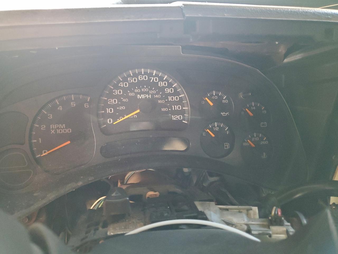 2004 CHEVROLET SILVERADO C1500 photo 17