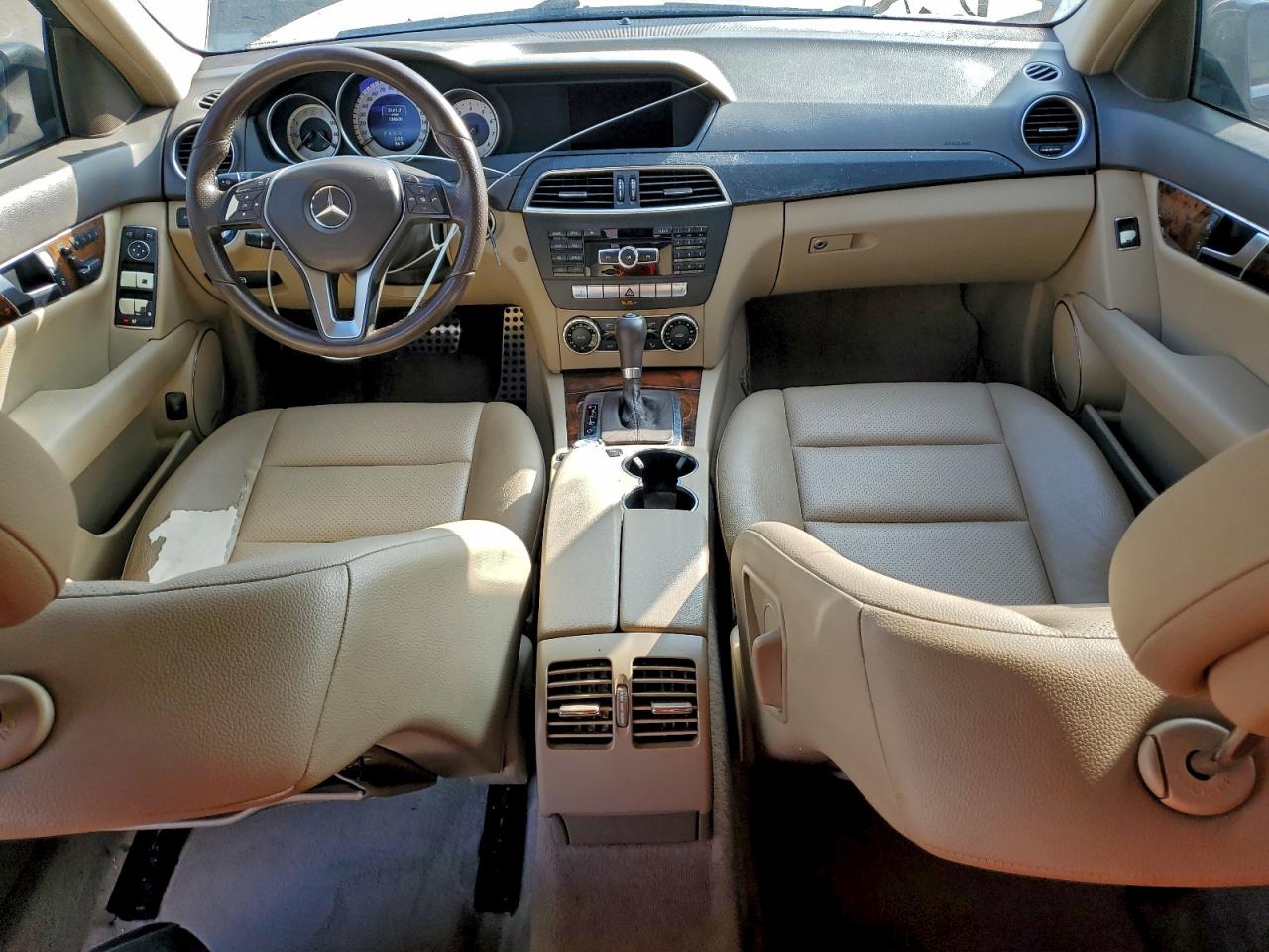 2014 MERCEDES-BENZ C 250 photo 8