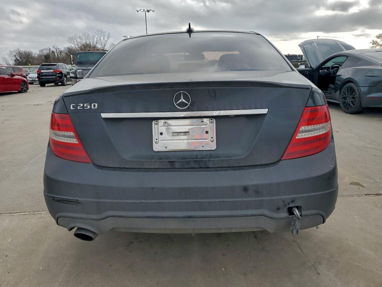 2014 MERCEDES-BENZ C 250 photo 6