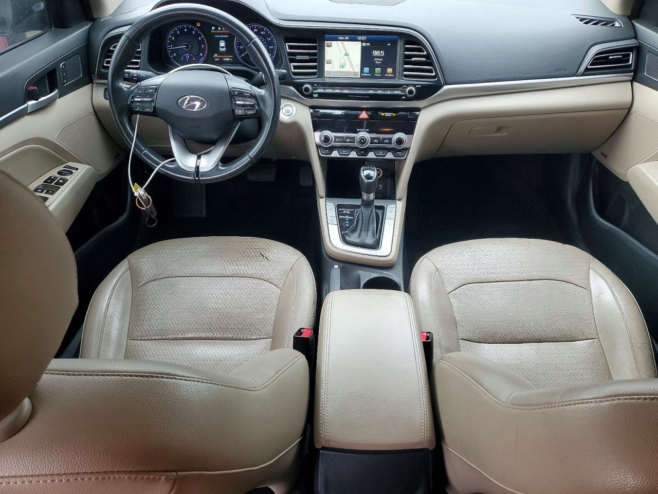 2019 HYUNDAI ACCENT photo 8