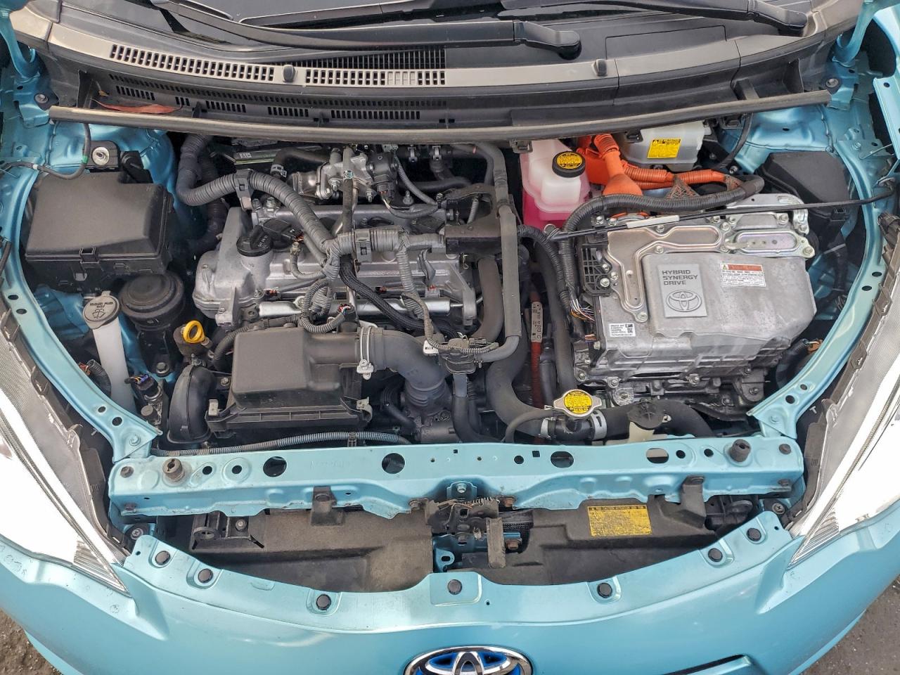 2012 TOYOTA PRIUS C photo 21
