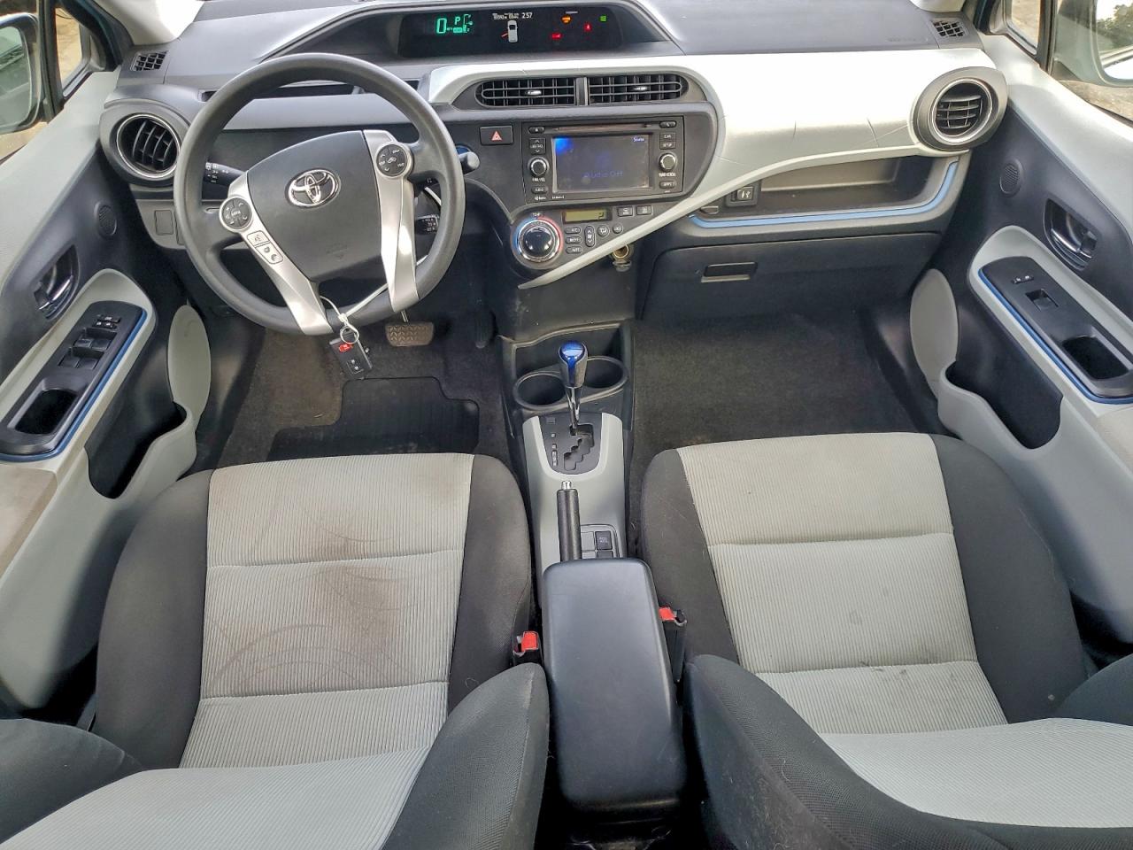 2012 TOYOTA PRIUS C photo 15