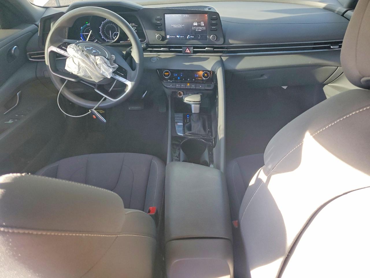 2023 HYUNDAI ELANTRA BLUE photo 8