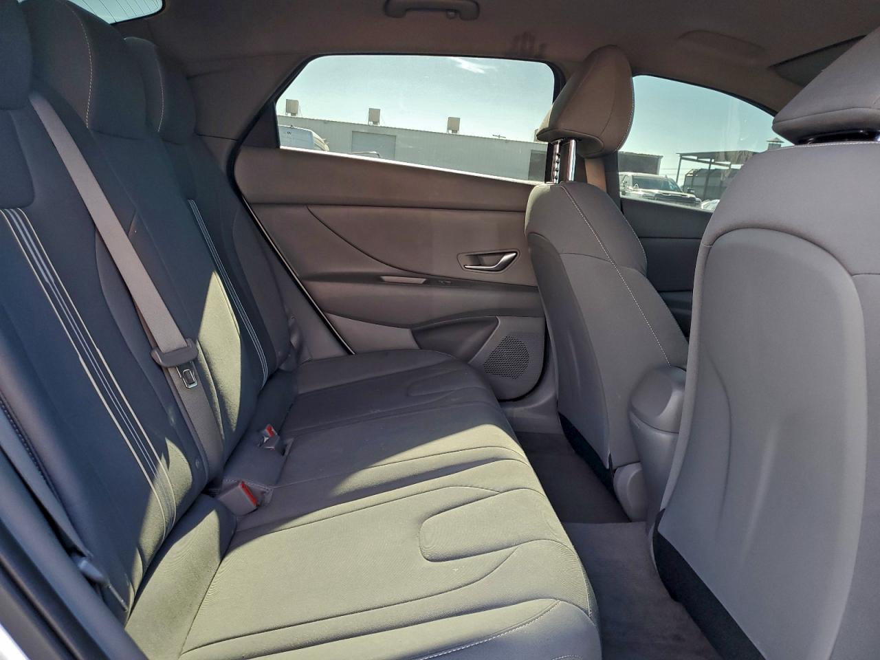 2023 HYUNDAI ELANTRA BLUE photo 10