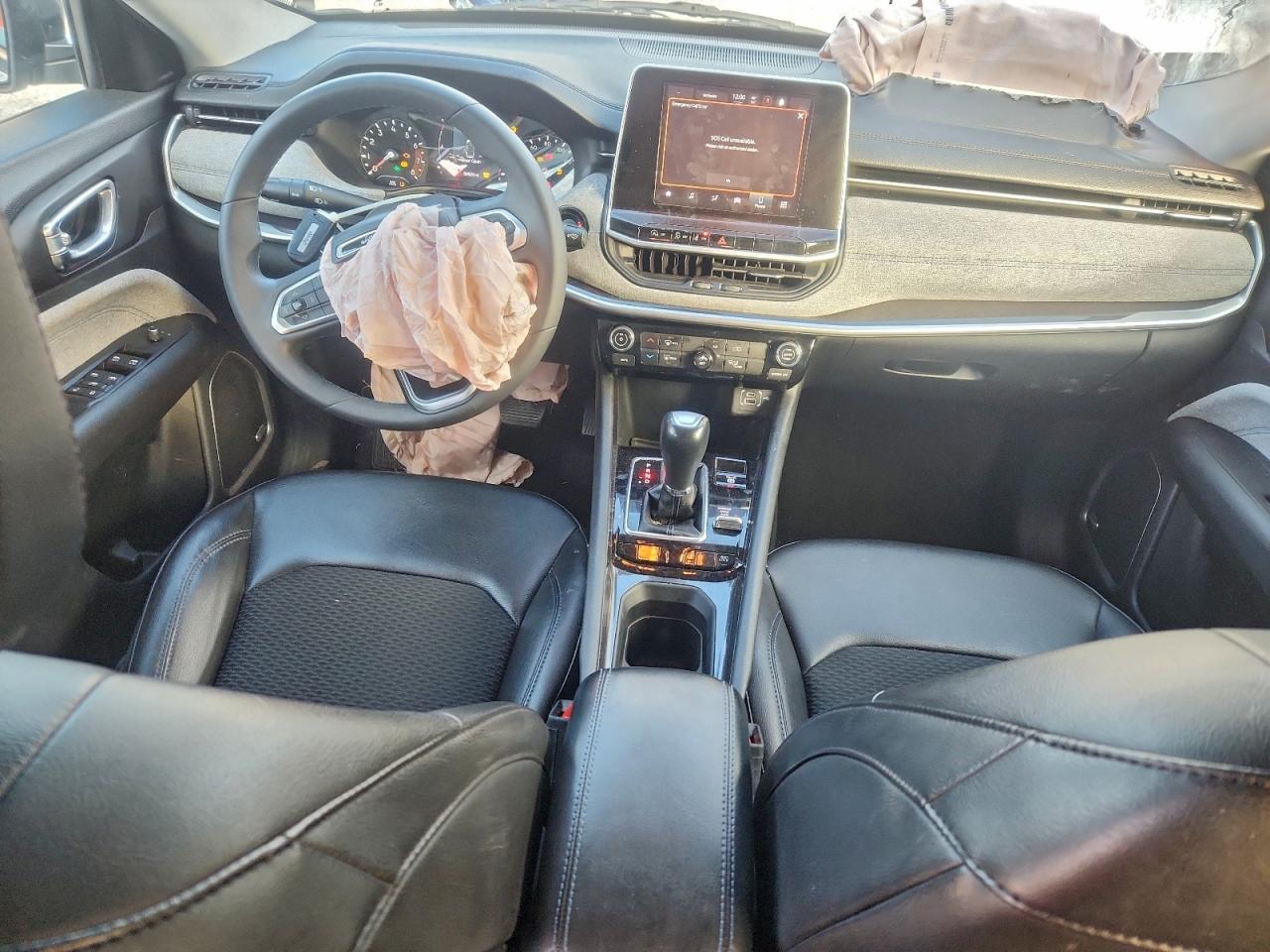 2022 JEEP COMPASS LATITUDE photo 8