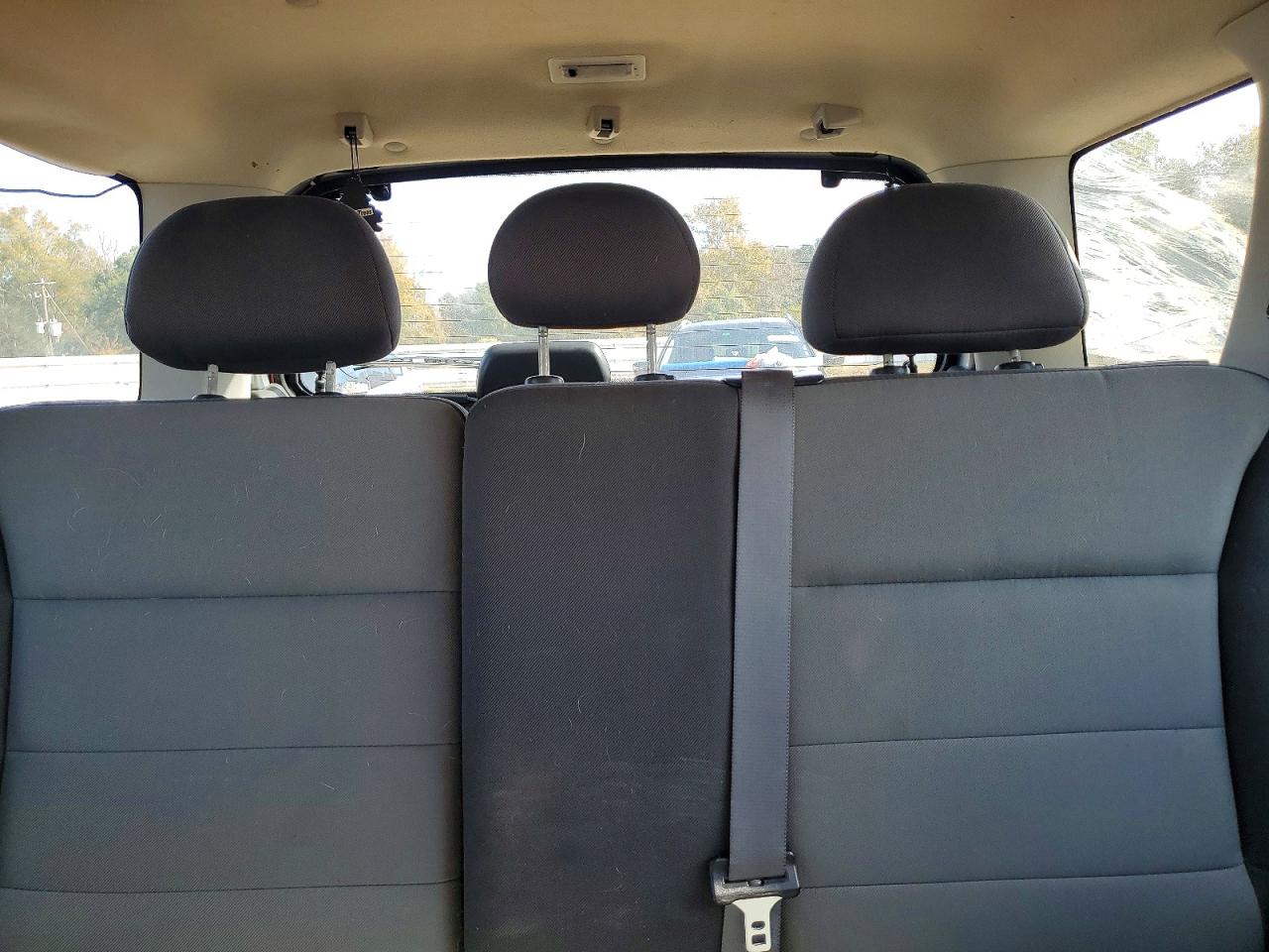 2005 FORD ESCAPE XLS photo 10