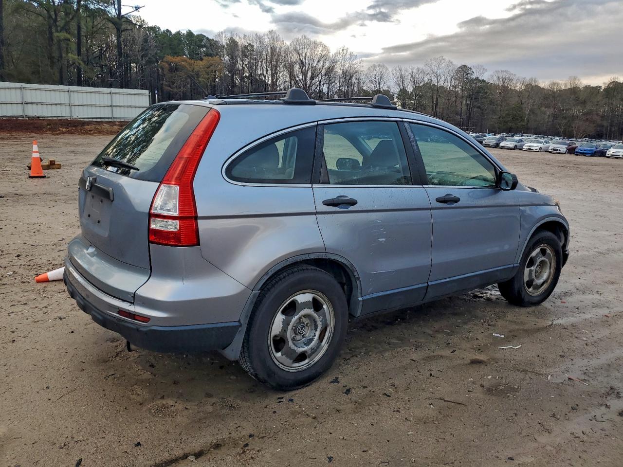 2010 HONDA CR-V LX photo 3