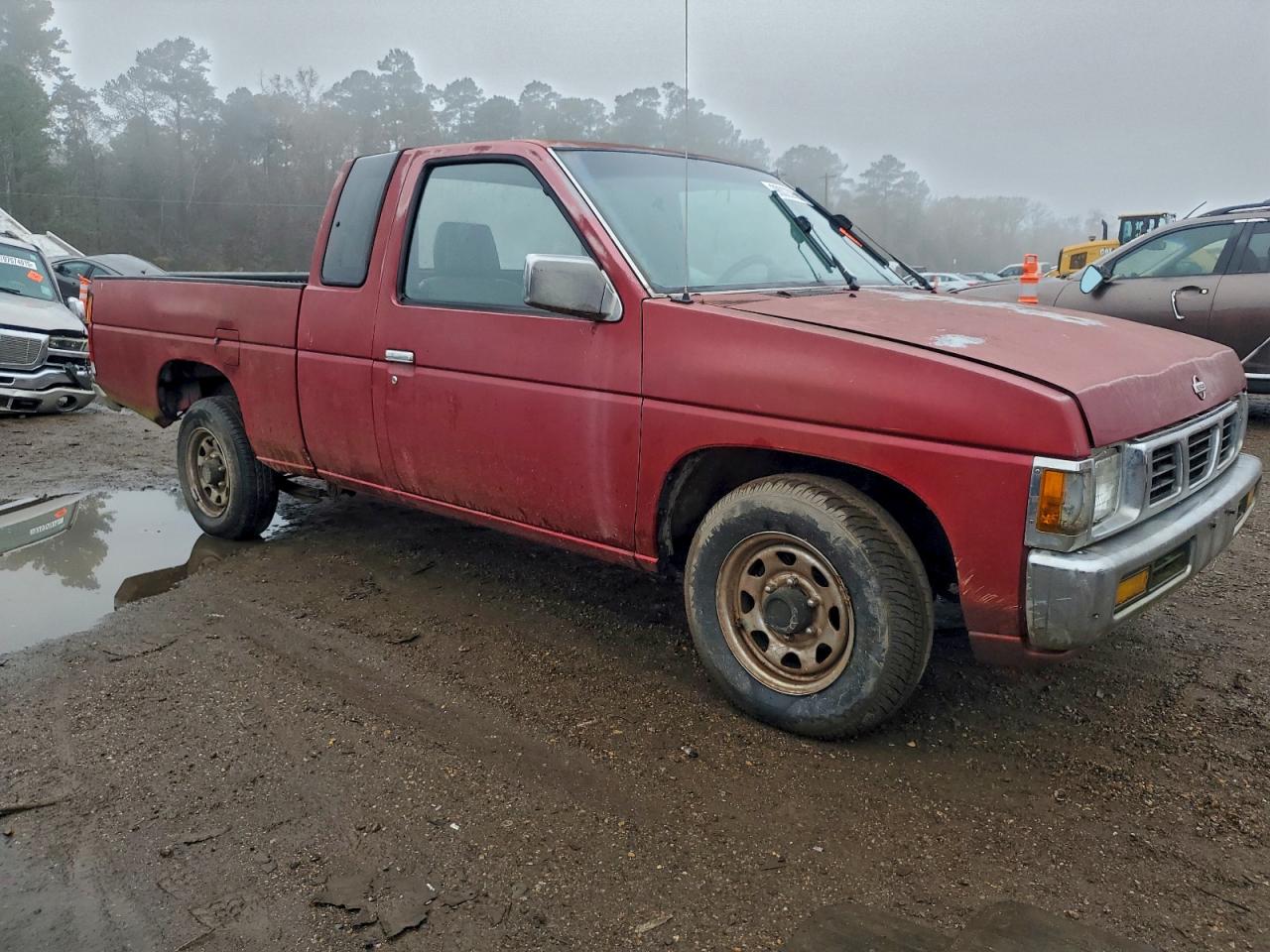 1995 NISSAN D21 photo 4