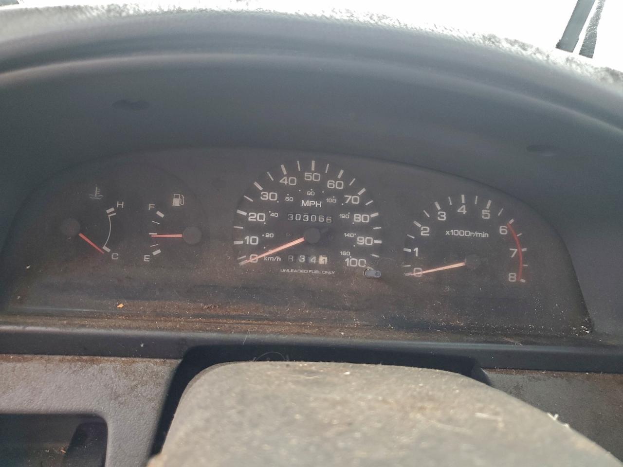 1995 NISSAN D21 photo 9