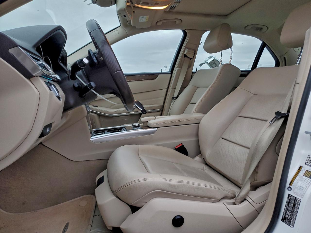 2014 MERCEDES-BENZ E 350 4MATIC photo 7