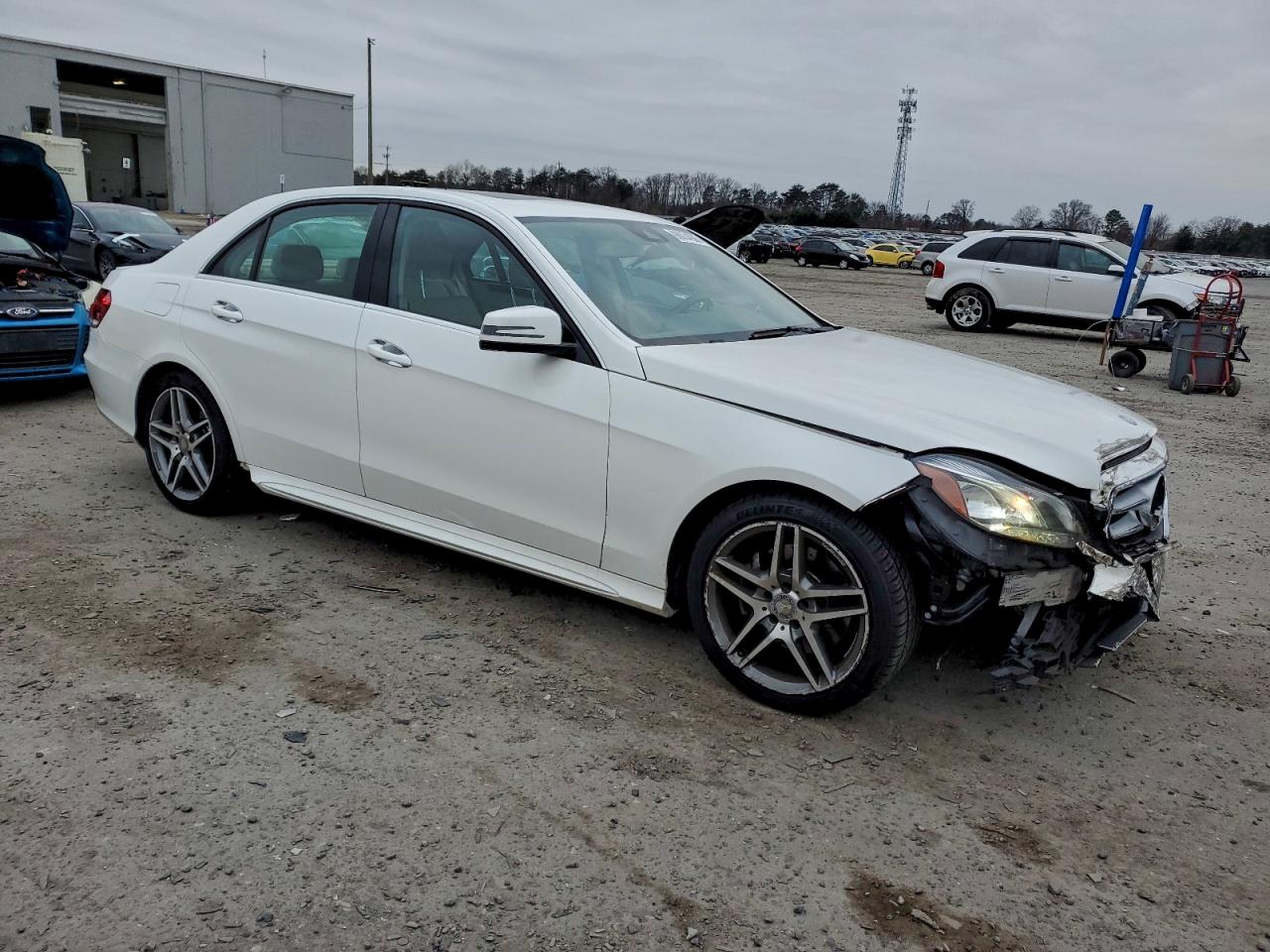 2014 MERCEDES-BENZ E 350 4MATIC photo 4