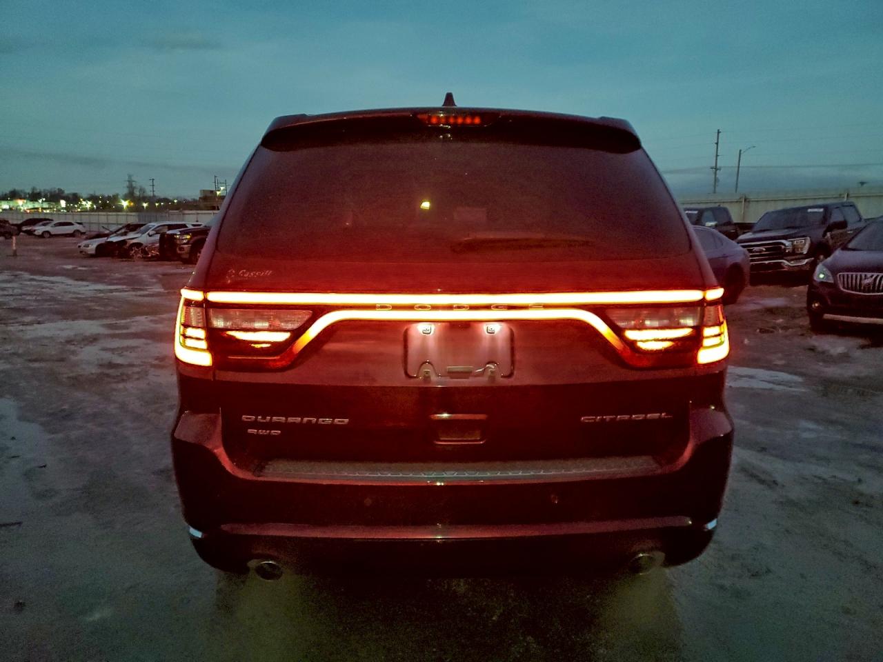 2016 DODGE DURANGO CITADEL photo 11