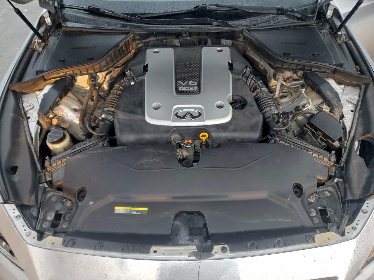 2015 INFINITI Q50 BASE photo 11