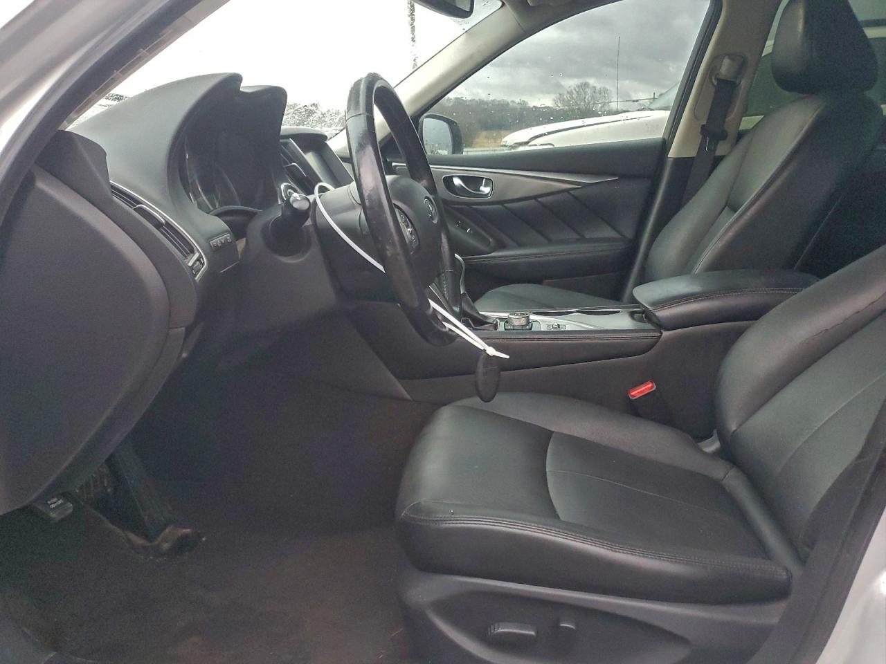 2015 INFINITI Q50 BASE photo 7