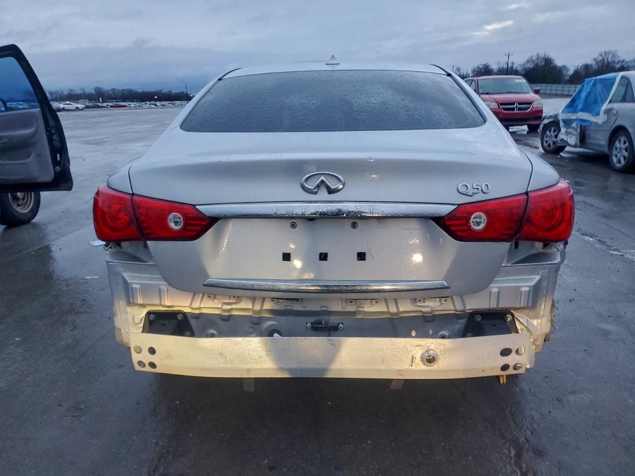 2015 INFINITI Q50 BASE photo 6