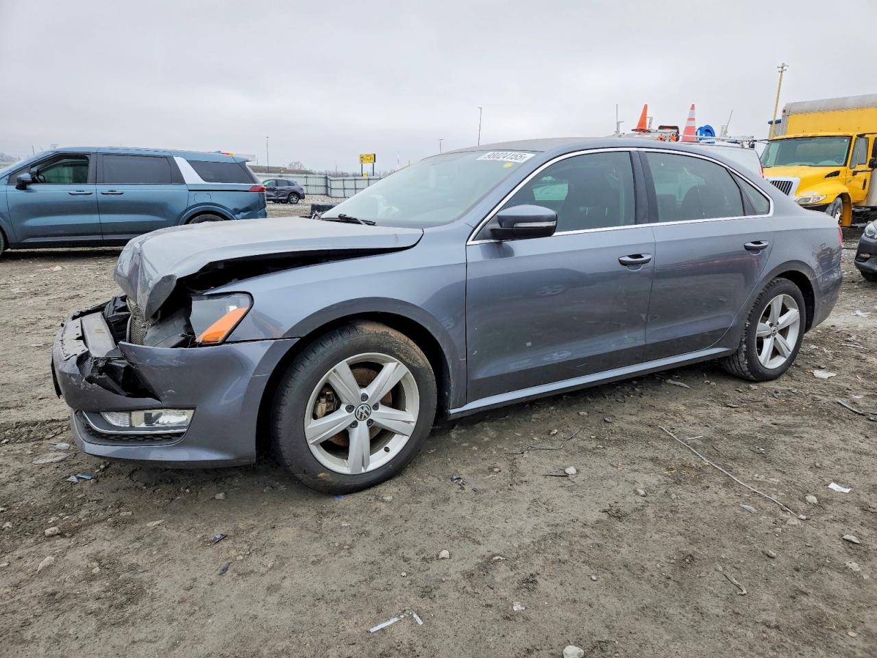 2015 VOLKSWAGEN PASSAT