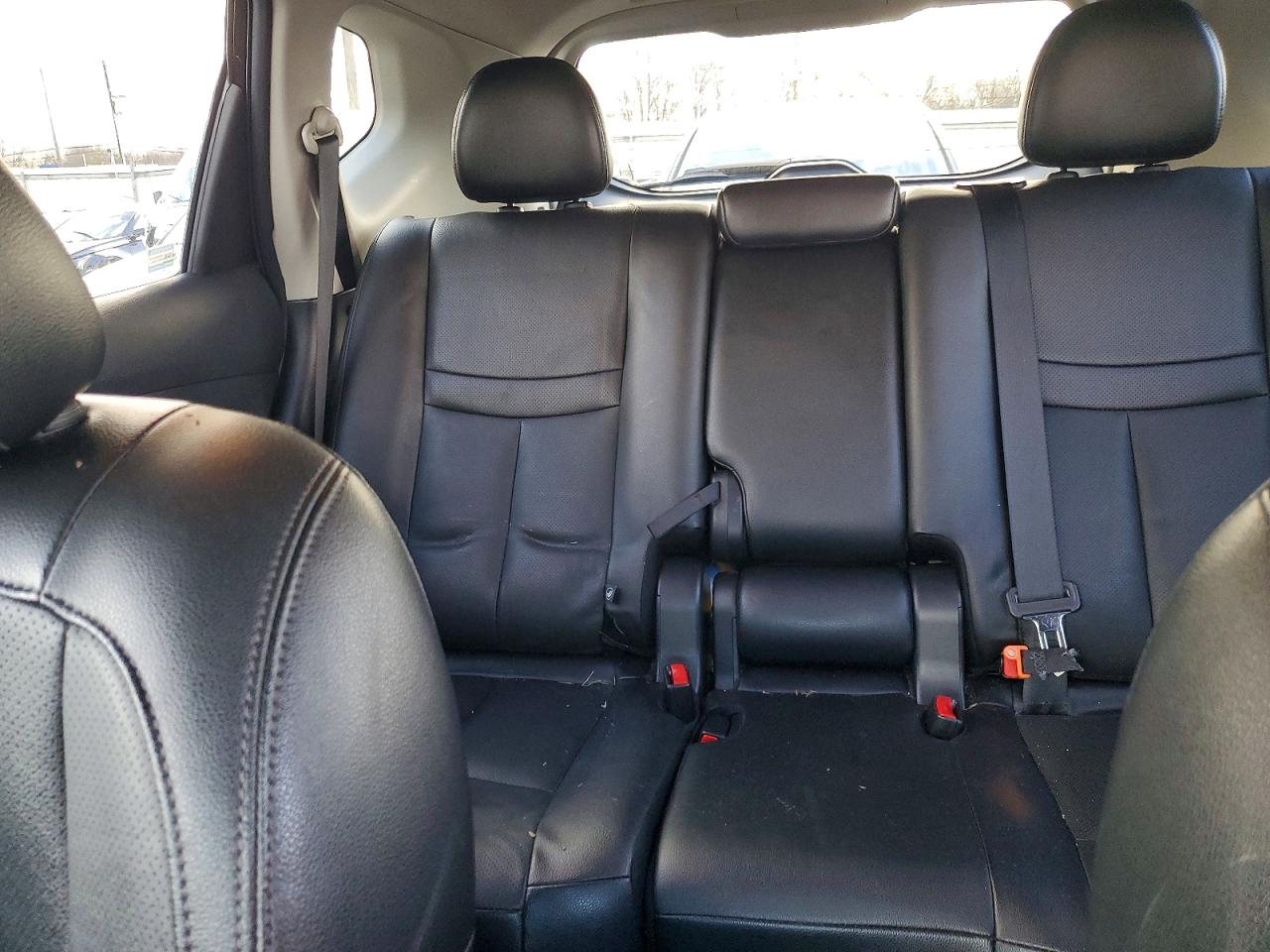 2017 NISSAN ROGUE SV photo 10